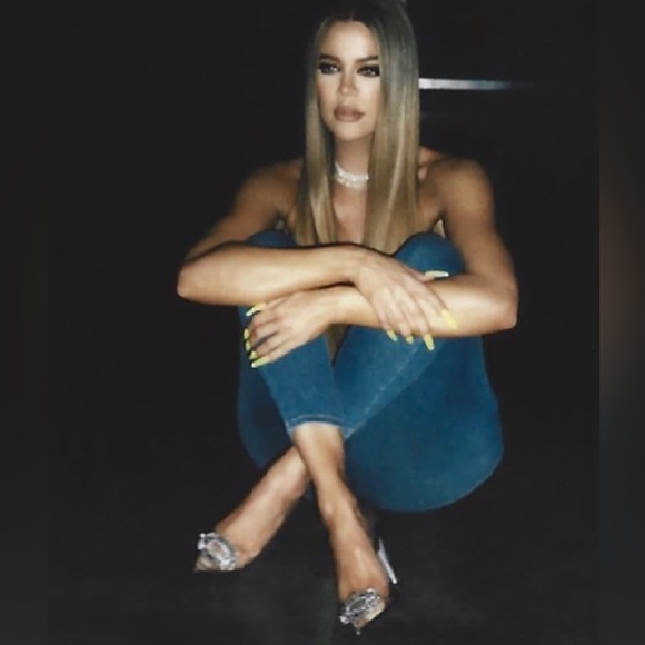 GOOD AMERICAN CINDER-F*CKING-RELLA JEWELED CLEAR PUMP NWOB - Picture 3 of 17